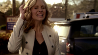 TVD220-076-Caroline~Greta