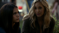 TVD205-040-Volunteer Day-Elena-Caroline