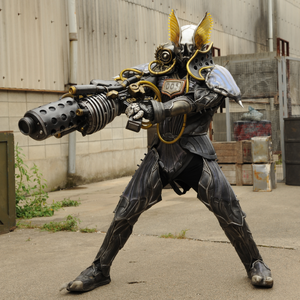 Roidmude 005 with his arm cannon equipped.