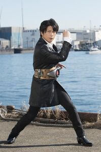 Kyoichiro's transformation pose.