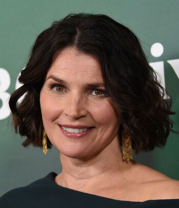 Julia Ormond