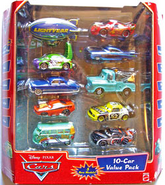 2007 release with Al Oft, Cactus Lightning McQueen, Wingo, Ghostlight Ramone, Doc Hudson, Brand New Mater, Snot Rod, Fillmore, and Claude Scruggs