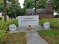 wikimedia_commons=File:Kriegerdenkmal Güster (Schleswig-Holstein).jpg