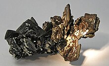 Descloizite-181646.jpg