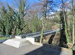 Fußgängerbrücke Elbershallen.jpg