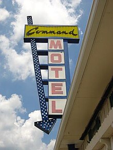 Commandmotel.JPG