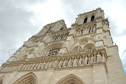 Français : façade ouest, galerie des rois et élévation, 2005