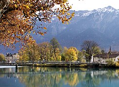 CH-Schweiz-Interlaken-Strandbad-Brücke.jpg