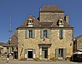 823) La mairie de Domme, Dordogne. 14 septembre 2011