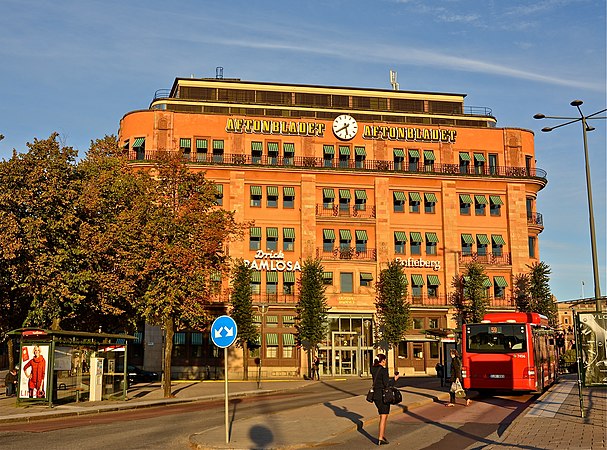 2nd, Buildings: Centralpalatset in Stockholm. Built in 1896-98 it today houses the Ministry of the Environment. Frankie Fouganthin. CC-BY-SA-3.0