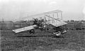 Note the "I"-tail, the single ruddered tail plane unit, 1909