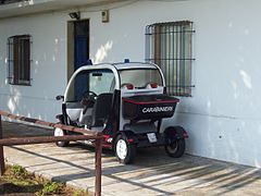 Policecar on Stromboli.jpg