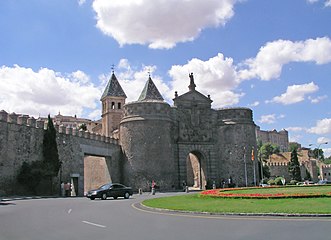 Puerta de Bisagra