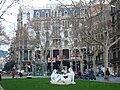 This is a photo of public art indexed in the cataloge Art Públic of Barcelona (Spain) under the code number 6010-1 (prefixed with territorial id: 08019/6010-1)