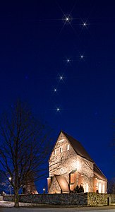 Uppsala old church and the big dipper. Photograph: Kevin Cho Licensing: CC-BY-SA-4.0