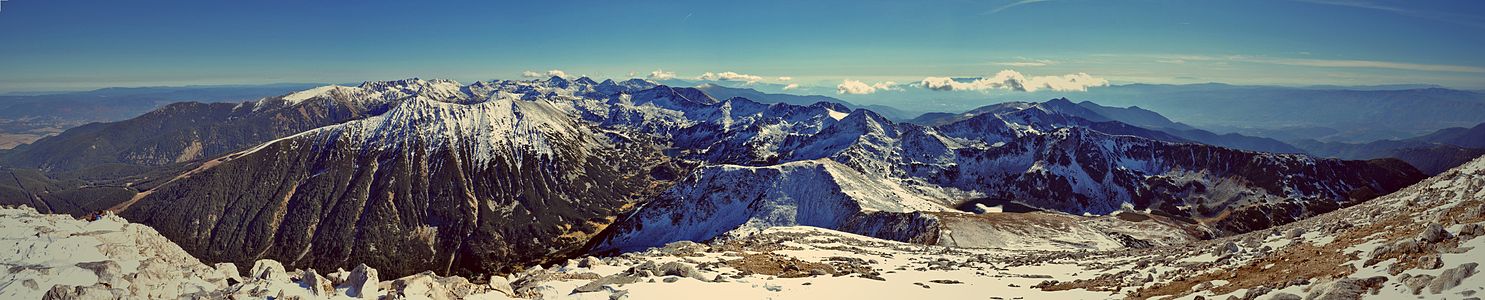 View from peak Vihren, Pirin National Park (Dimitar peikov)