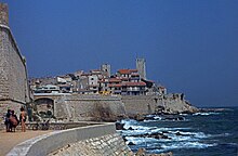 008F Antibes (15603438827).jpg