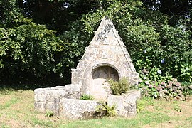 Fontaine Saint-Nicolas-1.JPG