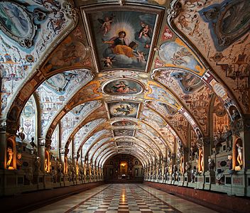 Antiquarium (Münchern Residenz) by Mk063