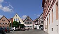 Wolfram-von-Eschenbach-Platz, rechts: Altes Rathaus