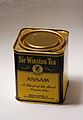 Čeština: Čaj Assam v krabičce English: Assam tea