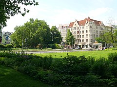 Charlottenburg Savignyplatz 06.jpg