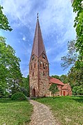 Spornitz-Dorfkirche-von-Südwest-DSC08869+11-PanoZ-pP+44-30+70-xn15-19-05-2022.jpg