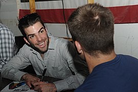 Zachary Quinto 1.jpg