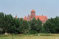 Polski: Widok zamku od pd. zach. English: View of the castle and cathedral from south-west