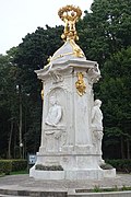 Beethoven-Haydn-Mozart-Denkmal (3).jpg