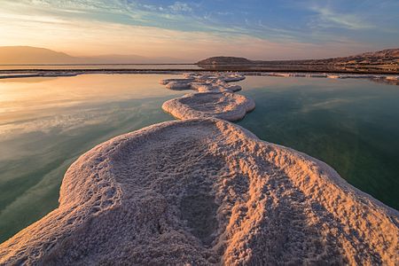 Sunrise at the Dead Sea Photograph: Amykill26 Licensing: CC-BY-SA-4.0