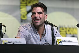 Zachary Quinto (28499530756).jpg