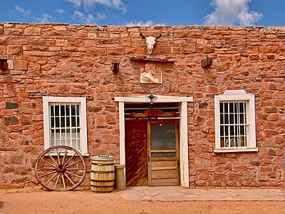 File:314-Hubbell Trading Post.jpg