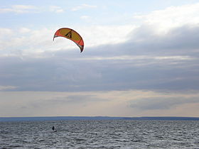 Kitesurfing