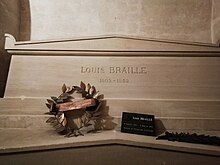 Louis Braille tombe.jpg