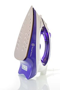 Electric steam iron