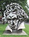 „Beethon“ (by Klaus Kammerichs, 1986), in front of de:Beethoven-Halle in de:Bonn