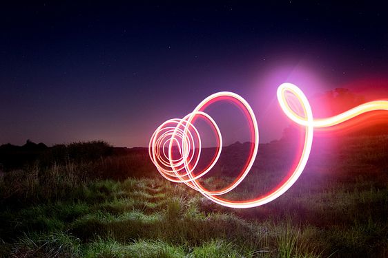 Light painting screw.