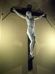 Crucificado de Benvenuto Cellini.