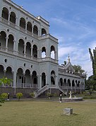 Aga Khan palace2.jpg