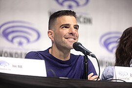 Zachary Quinto (32596621287).jpg