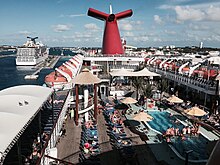 Carnival Fantasy pool.jpg