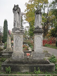 Chumak's tomb.JPG