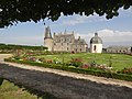 [Le château des Rochers et son jardin à la française 1