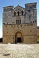 La façade de l'église Saint-Étienne de Nevers