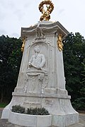 Beethoven-Haydn-Mozart-Denkmal (1).jpg