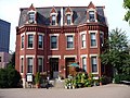 Duquesne's Laval House, named for Spiritan Bl. Jacques Laval ([1] copie d'archive sur Wayback Machine)