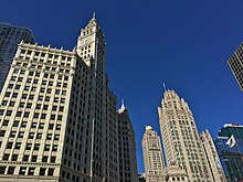 Chicago (24246375578).jpg