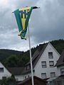 Flagge der Stadt Lennestadt mit Wappen