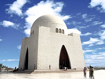 Mazar-e-Quaid Photograph: M.irfan44 Licensing: CC-BY-SA-4.0